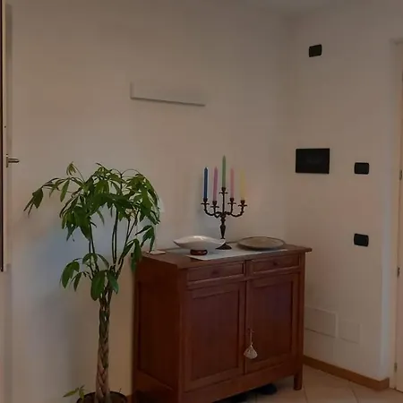My Holiday - Barbignano 3 Apartment Dongo